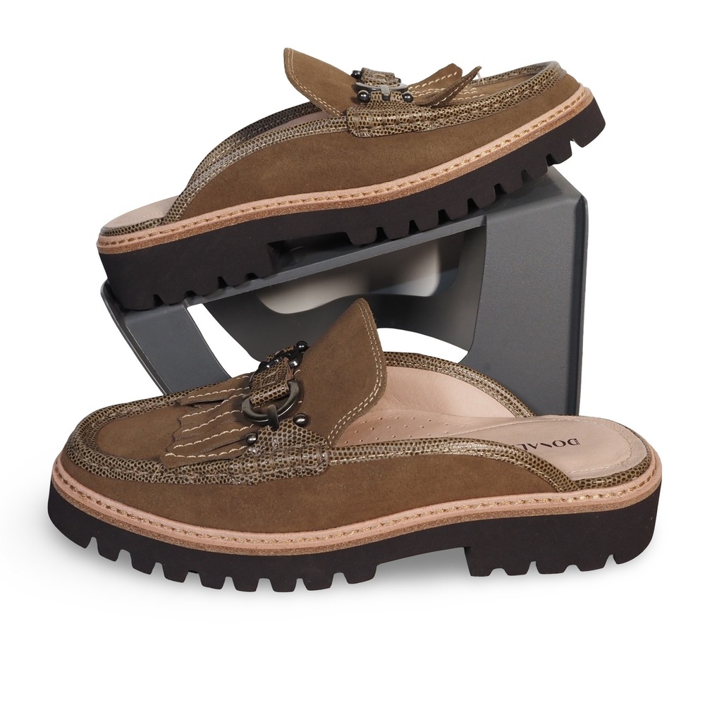 Donald J Pliner Hampton Kiltie Horsebit Mules Womens 8M Brown Suede Lug Sole